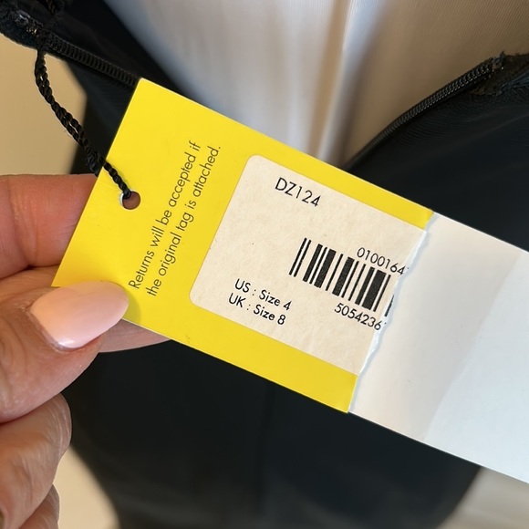 Karen Millen Black Mesh Swiss Dot Sleeve Dress - Picture 6 of 10